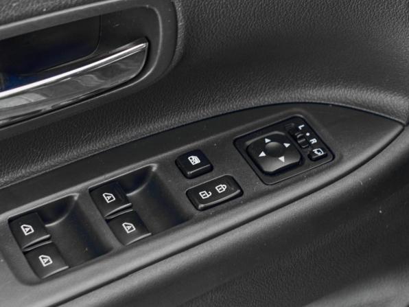 Mitsubishi Outlander III Рестайлинг 3 с пробегом 2019 года, цена 2 325 000 рублей, 77023 км, внедорожник, Автокод Объявления