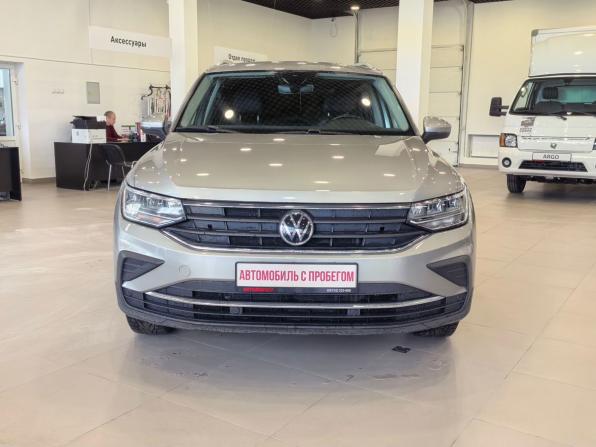 Volkswagen Tiguan II Рестайлинг с пробегом 2021 года, цена 2 199 000 рублей, 118032 км, внедорожник, Автокод Объявления