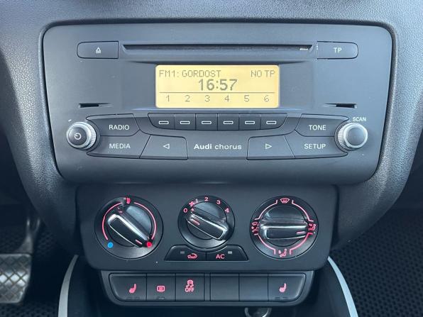 Audi A1 I (8X) с пробегом 2011 года, цена 690 000 рублей, 357766 км, хэтчбек, Автокод Объявления