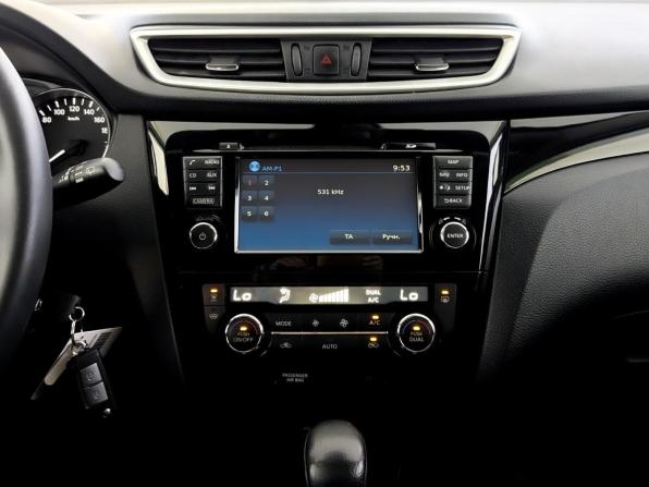 Nissan Qashqai II с пробегом 2018 года, цена 1 645 000 рублей, 120660 км, внедорожник, Автокод Объявления