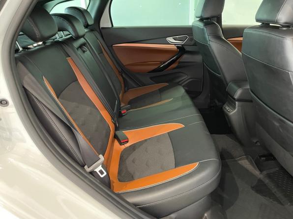 Lada (ВАЗ) Vesta I Рестайлинг (NG) с пробегом 2025 года, цена 1 750 000 рублей, 16275 км, универсал, Автокод Объявления