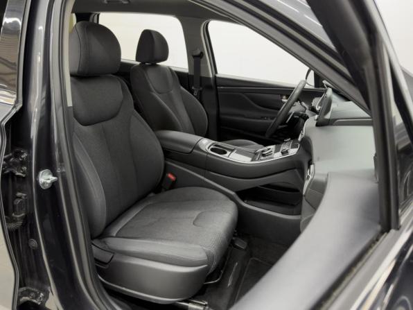 Hyundai Santa Fe IV Рестайлинг с пробегом 2021 года, цена 3 360 000 рублей, 60393 км, внедорожник, Автокод Объявления