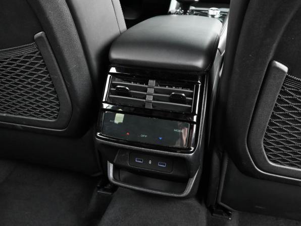 Geely Monjaro I с пробегом 2023 года, цена 2 915 000 рублей, 66031 км, внедорожник, Автокод Объявления