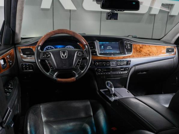 Hyundai Equus II Рестайлинг с пробегом 2013 года, цена 1 719 000 рублей, 205636 км, седан, Автокод Объявления
