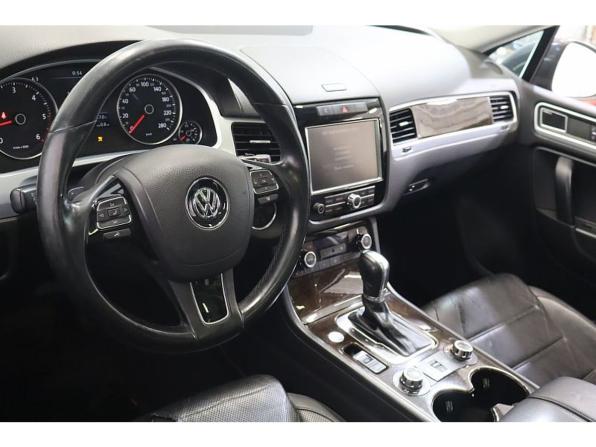 Volkswagen Touareg II с пробегом 2013 года, цена 2 049 000 рублей, 229914 км, внедорожник, Автокод Объявления