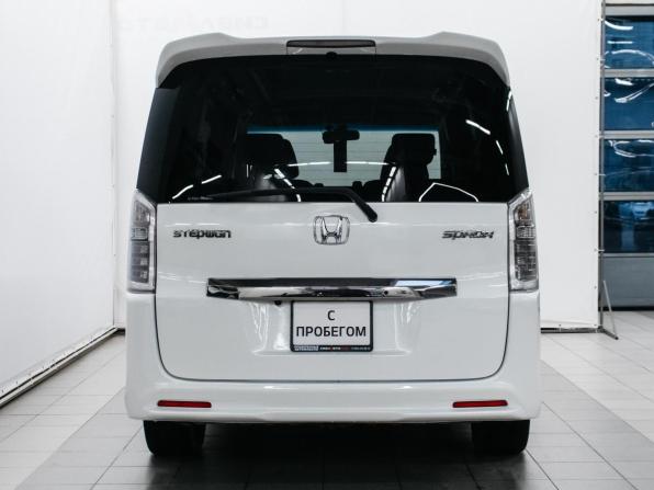 Honda Stepwgn IV Рестайлинг с пробегом 2012 года, цена 1 600 000 рублей, 221580 км, минивэн, Автокод Объявления