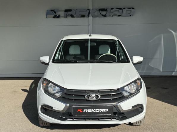Lada (ВАЗ) Granta I Рестайлинг с пробегом 2022 года, цена 729 000 рублей, 49695 км, седан, Автокод Объявления