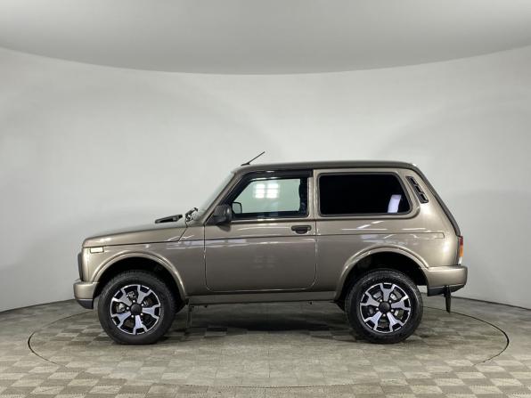 Lada (ВАЗ) Niva Legend с пробегом 2024 года, цена 880 000 рублей, 12479 км, внедорожник, Автокод Объявления