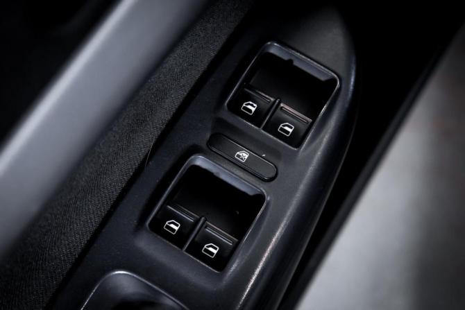 Skoda Octavia II (A5) Рестайлинг с пробегом 2013 года, цена 749 000 рублей, 273000 км, лифтбек, Автокод Объявления