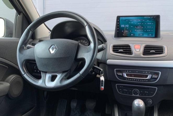 Renault Fluence I с пробегом 2011 года, цена 480 000 рублей, 209841 км, седан, Автокод Объявления