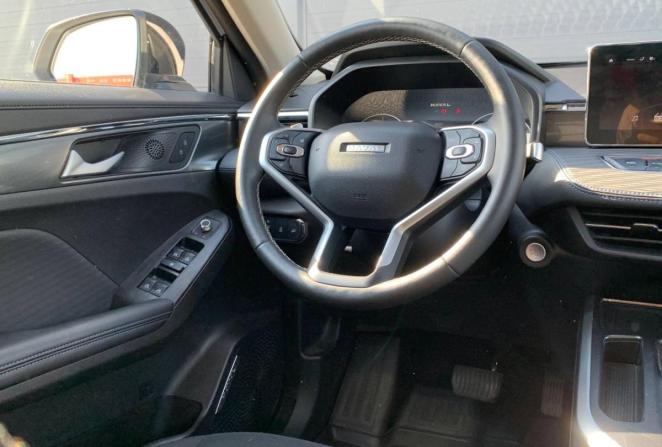 Haval Jolion I Рестайлинг с пробегом 2024 года, цена 1 820 000 рублей, 40349 км, внедорожник, Автокод Объявления