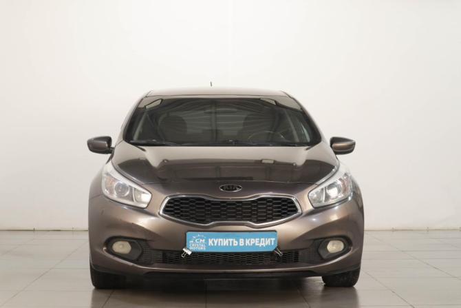 Kia Ceed II с пробегом 2013 года, цена 849 000 рублей, 168000 км, хэтчбек, Автокод Объявления