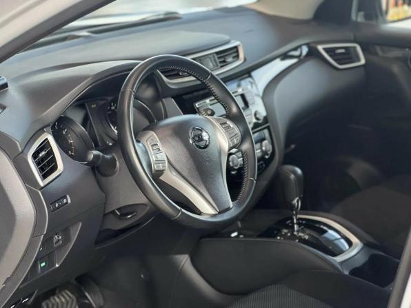 Nissan Qashqai II с пробегом 2018 года, цена 1 895 000 рублей, 88417 км, внедорожник, Автокод Объявления