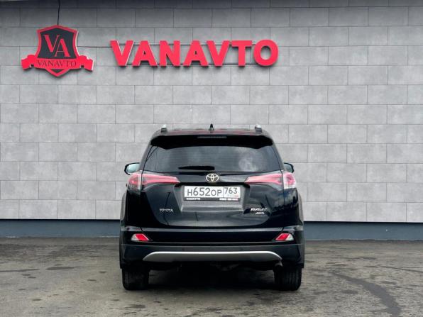 Toyota RAV4 IV (XA40) Рестайлинг с пробегом 2018 года, цена 2 590 000 рублей, 102036 км, внедорожник, Автокод Объявления