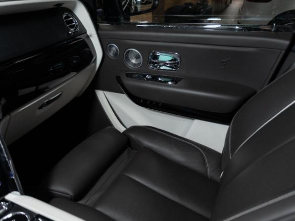 Rolls-Royce Cullinan I с пробегом 2021 года, цена 39 700 000 рублей, 28448 км, внедорожник, Автокод Объявления