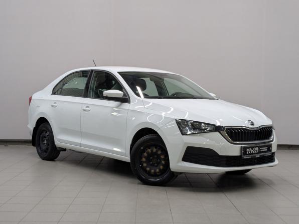 Skoda Rapid II с пробегом 2021 года, цена 1 350 000 рублей, 133318 км, лифтбек, Автокод Объявления