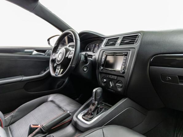 Volkswagen Jetta VI Рестайлинг с пробегом 2014 года, цена 1 488 000 рублей, 145490 км, седан, Автокод Объявления