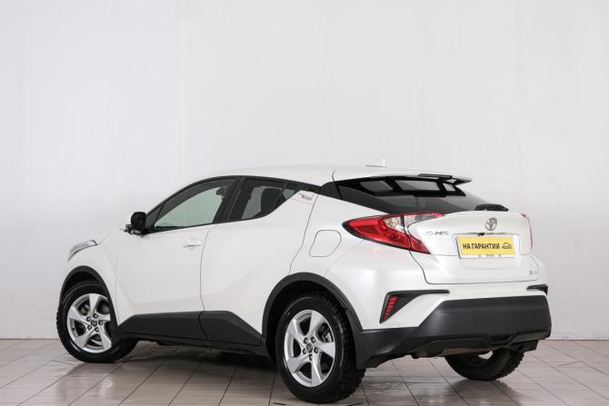 Toyota C-HR I с пробегом 2019 года, цена 1 949 000 рублей, 97000 км, внедорожник, Автокод Объявления