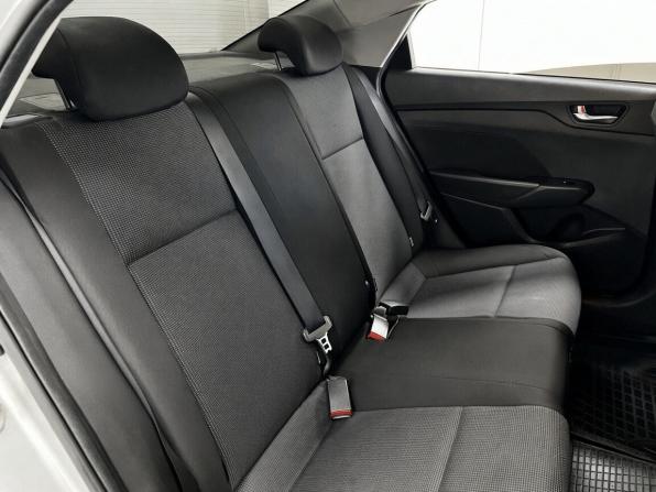 Hyundai Solaris II с пробегом 2019 года, цена 1 350 000 рублей, 81000 км, седан, Автокод Объявления