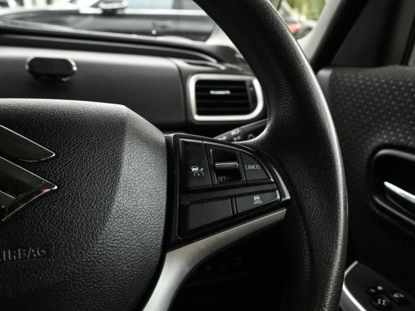 Suzuki Solio III с пробегом 2019 года, цена 1 069 000 рублей, 131757 км, микровэн, Автокод Объявления