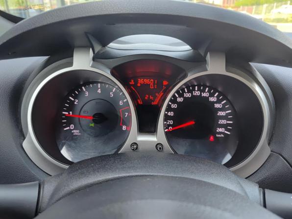 Nissan Juke I с пробегом 2012 года, цена 599 800 рублей, 369595 км, внедорожник, Автокод Объявления