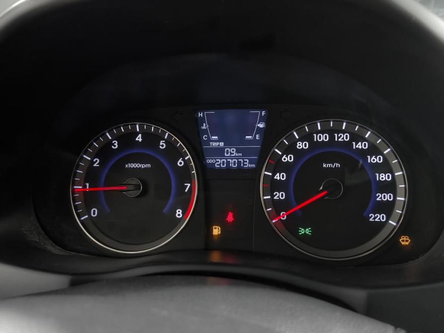 Hyundai Solaris I Нижний Новгород  - изображение 18