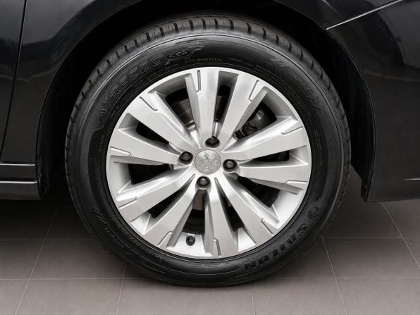 Peugeot 3008 I Рестайлинг с пробегом 2014 года, цена 850 000 рублей, 174403 км, внедорожник, Автокод Объявления