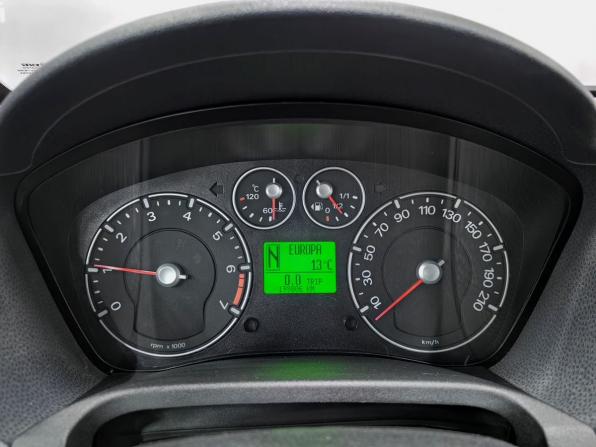 Ford Fiesta Mk5 с пробегом 2007 года, цена 395 000 рублей, 199006 км, хэтчбек, Автокод Объявления