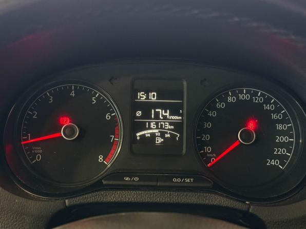 Volkswagen Polo V Рестайлинг с пробегом 2016 года, цена 1 275 000 рублей, 116173 км, седан, Автокод Объявления
