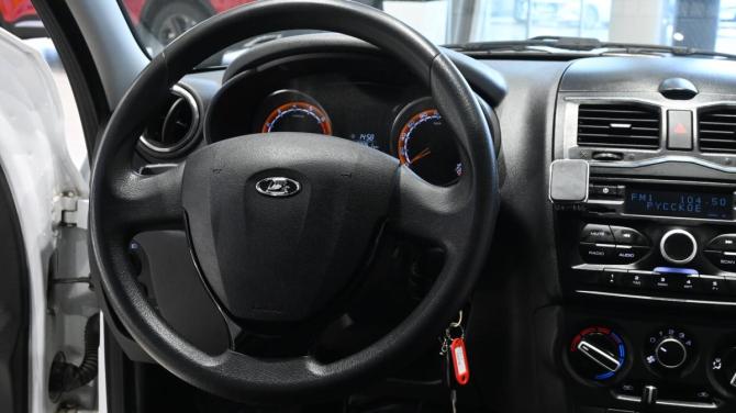 Lada (ВАЗ) Granta I Рестайлинг с пробегом 2022 года, цена 645 000 рублей, 129059 км, универсал, Автокод Объявления