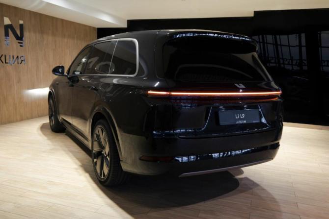 Новый Li Auto (Lixiang) L9 I Рестайлинг 2026 года, цена 12 819 400 рублей, внедорожник, Автокод Объявления