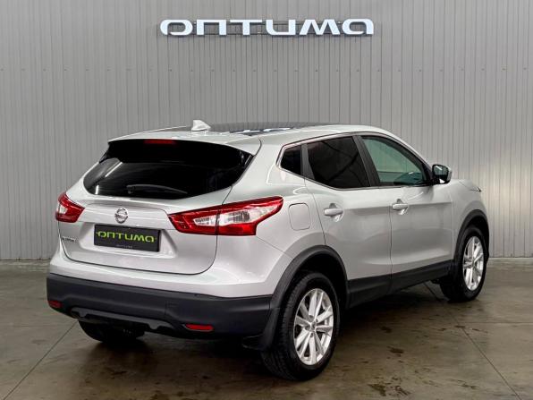 Nissan Qashqai II с пробегом 2017 года, цена 1 597 000 рублей, 121532 км, внедорожник, Автокод Объявления