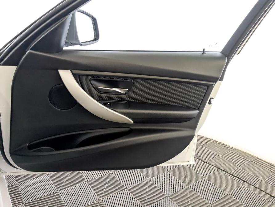 BMW 3 серии VI (F3x) Рестайлинг Москва  - изображение 24