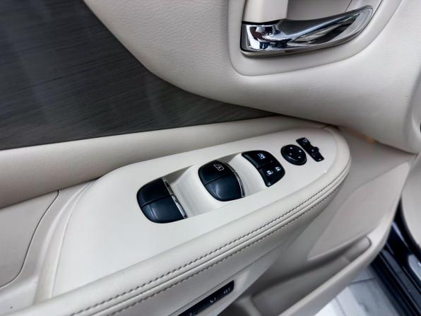 Nissan Murano III (Z52) с пробегом 2017 года, цена 2 179 000 рублей, 160000 км, внедорожник, Автокод Объявления
