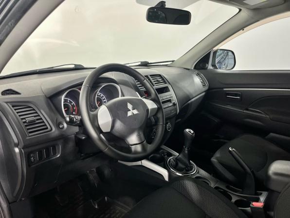 Mitsubishi ASX I с пробегом 2011 года, цена 994 000 рублей, 133445 км, внедорожник, Автокод Объявления
