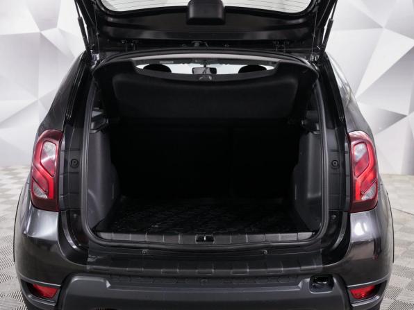 Renault Duster I Рестайлинг с пробегом 2017 года, цена 1 150 000 рублей, 101800 км, внедорожник, Автокод Объявления