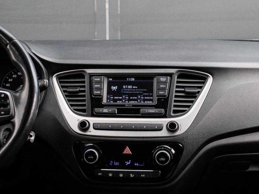 Hyundai Solaris II Москва  - изображение 10