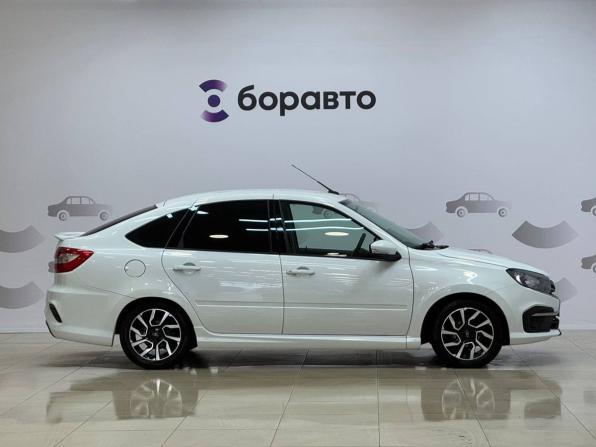 Lada (ВАЗ) Granta I Рестайлинг с пробегом 2024 года, цена 899 000 рублей, 45085 км, лифтбек, Автокод Объявления