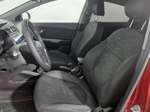 Kia Rio III Рестайлинг с пробегом 2015 года, цена 929 000 рублей, 243956 км, седан, Автокод Объявления