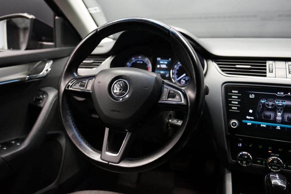 Skoda Octavia III (A7) Рестайлинг Крым  - изображение 13