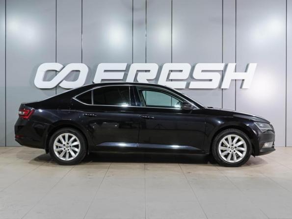 Skoda Superb III с пробегом 2017 года, цена 2 149 000 рублей, 128248 км, лифтбек, Автокод Объявления