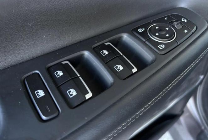 Hyundai Santa Fe IV Рестайлинг с пробегом 2021 года, цена 3 557 000 рублей, 54026 км, внедорожник, Автокод Объявления