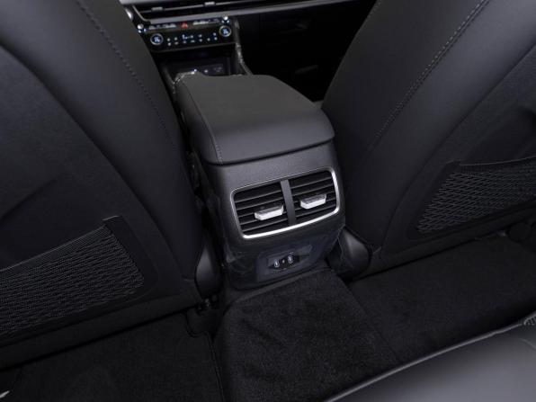 Hyundai Sonata VIII (DN8) Рестайлинг с пробегом 2026 года, цена 4 700 000 рублей, 12 км, седан, Автокод Объявления