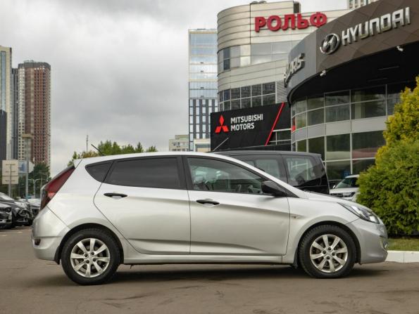 Hyundai Solaris I с пробегом 2013 года, цена 512 000 рублей, 268896 км, хэтчбек, Автокод Объявления