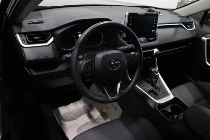 Toyota RAV4 V (XA50) с пробегом 2020 года, цена 3 375 000 рублей, 21762 км, внедорожник, Автокод Объявления