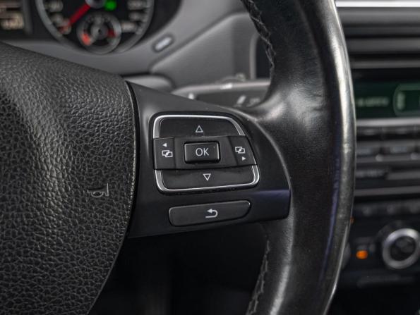 Volkswagen Jetta VI с пробегом 2012 года, цена 1 210 000 рублей, 204936 км, седан, Автокод Объявления
