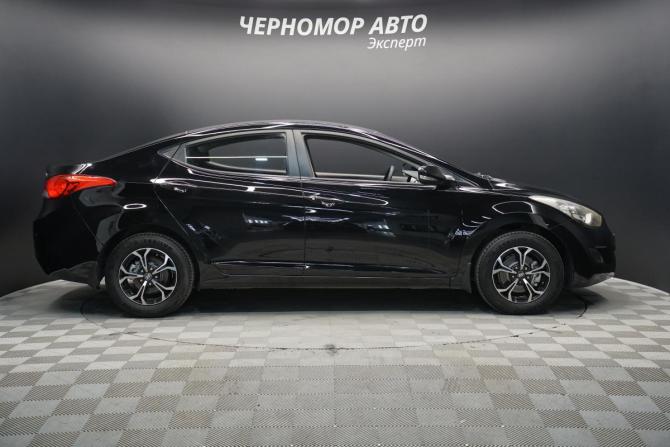 Hyundai Elantra V (MD) с пробегом 2013 года, цена 1 190 000 рублей, 212888 км, седан, Автокод Объявления