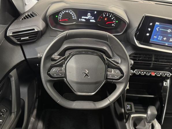 Peugeot 2008 II с пробегом 2021 года, цена 1 799 800 рублей, 62000 км, внедорожник, Автокод Объявления