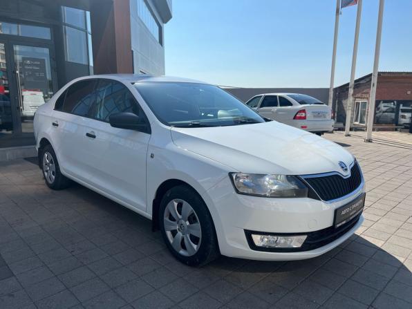 Skoda Rapid I с пробегом 2017 года, цена 1 250 000 рублей, 106612 км, лифтбек, Автокод Объявления