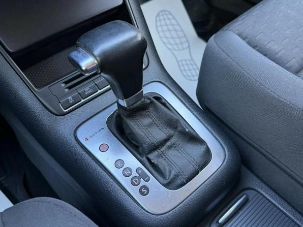 Volkswagen Tiguan I с пробегом 2010 года, цена 1 030 000 рублей, 156800 км, внедорожник, Автокод Объявления